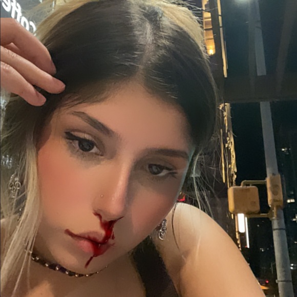 Meet your Posher, Blue - Picture 1 of 1